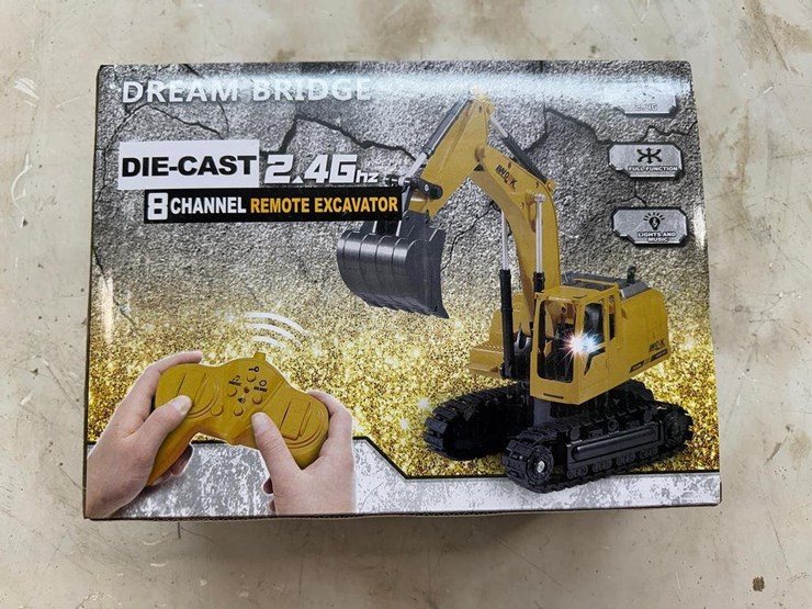 excavator-toy-image-3