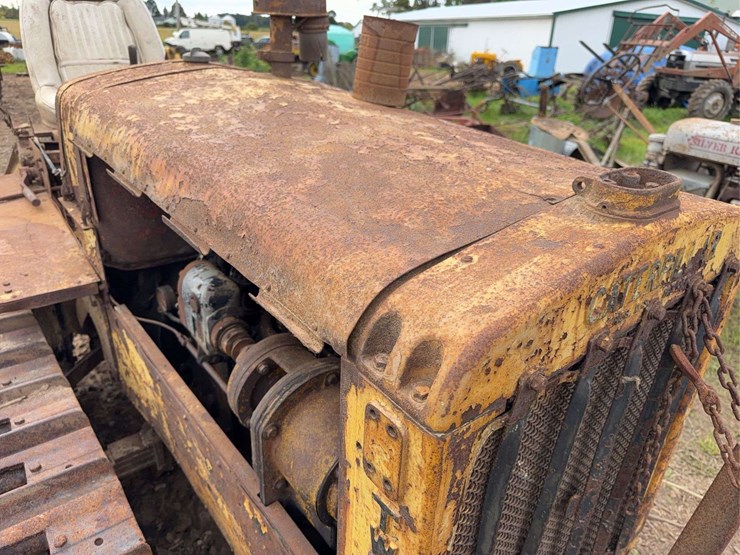 caterpillar-twenty-five-image-10