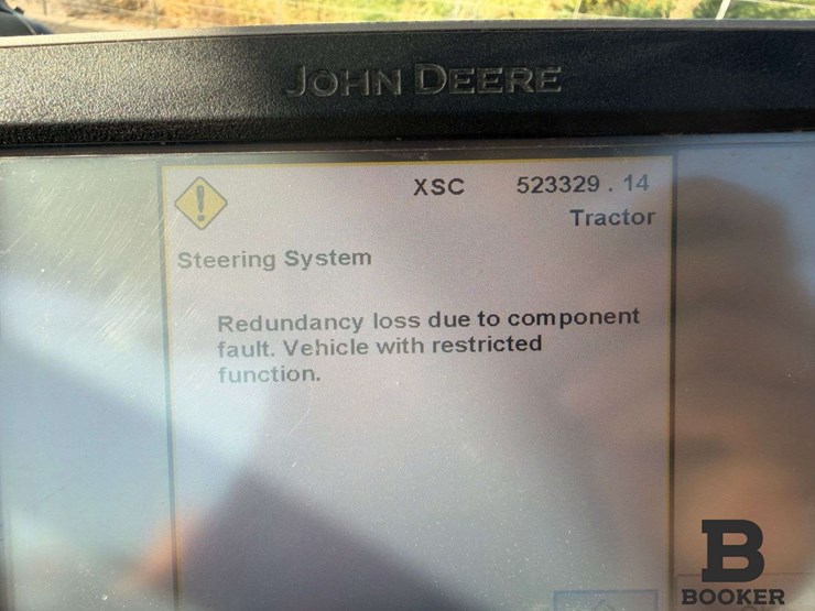 2011-john-deere-8360r-tractor-image-109