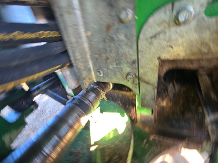 2019-john-deere-6-image-65