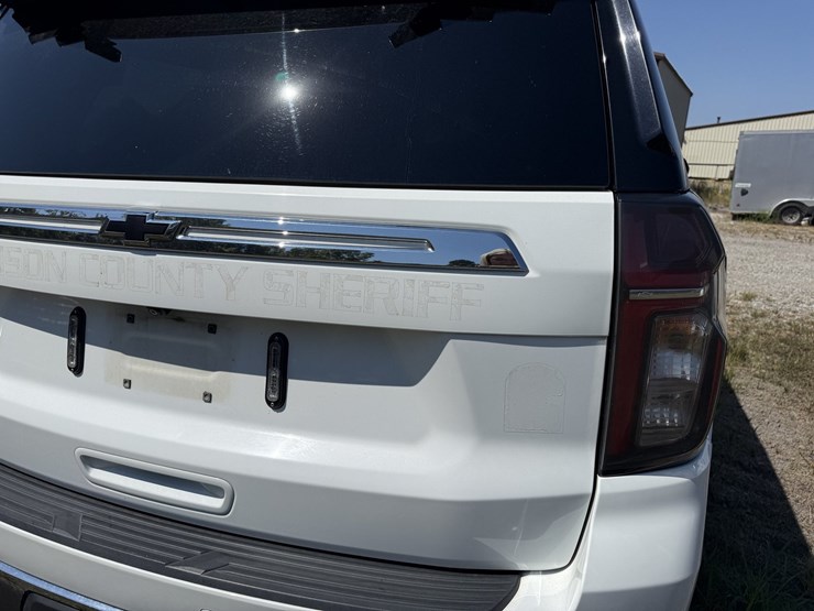 2021-chevrolet-tahoe-image-10
