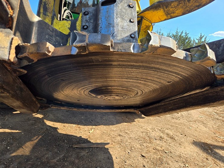 2019-john-deere-6-image-122