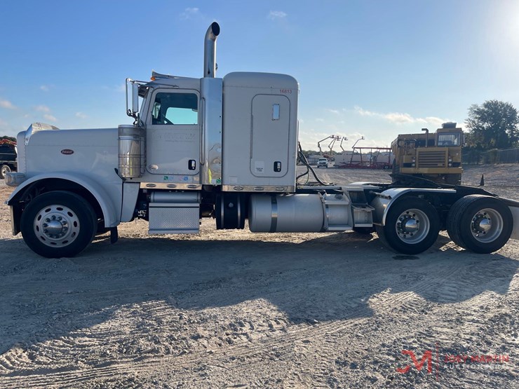 2013-peterbilt-388-image-6