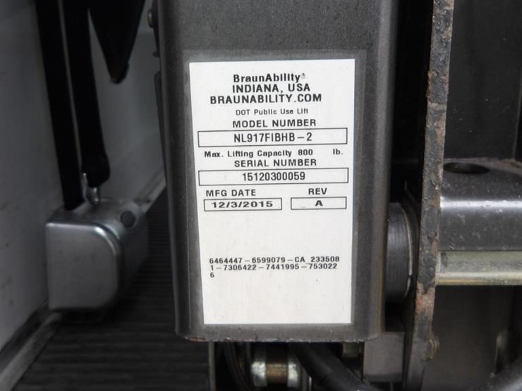 2016-ford-e450-image-17