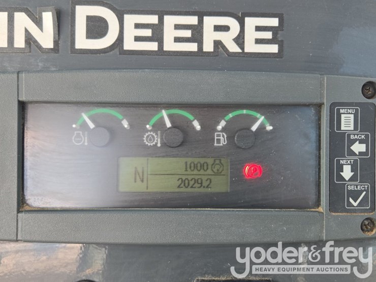 2022-deere-310sl-image-66