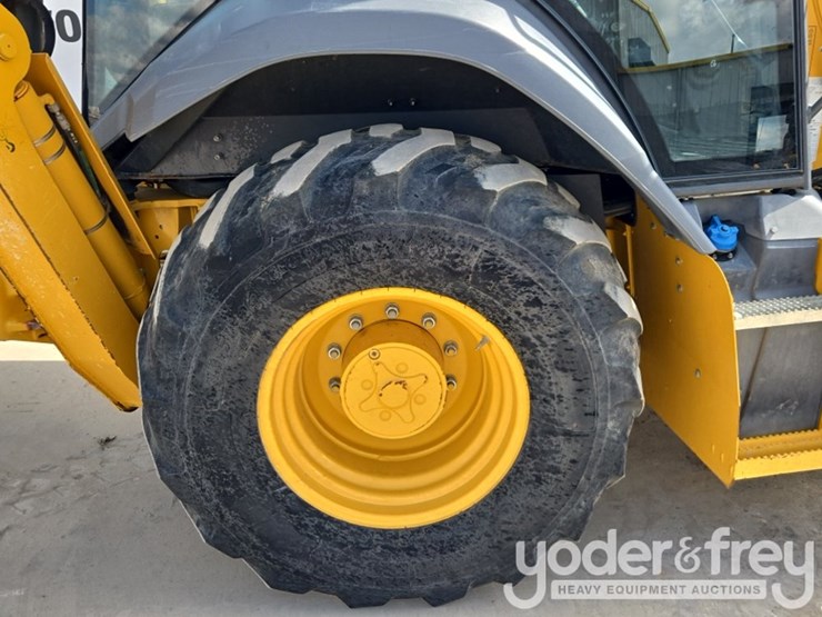 2022-deere-310sl-image-12