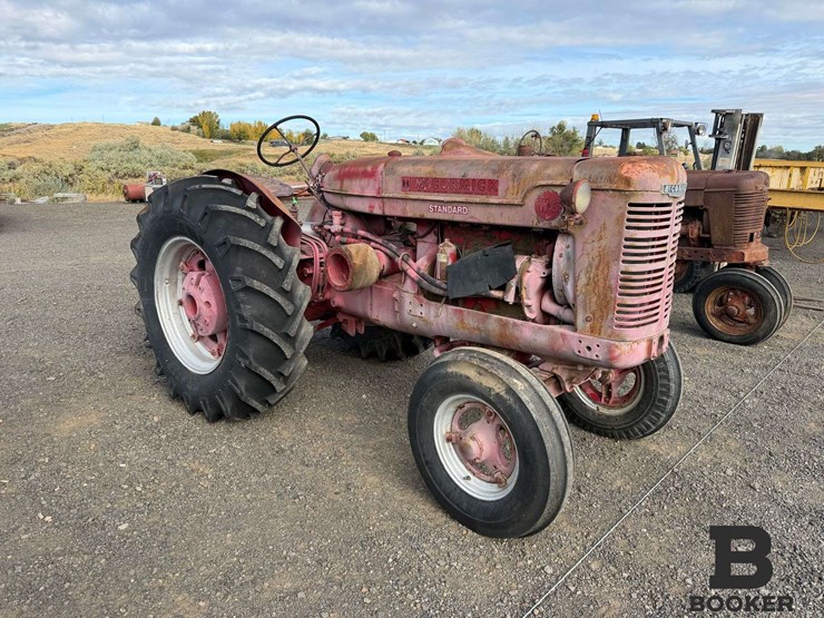 1951-ih-mccormick-w6-tractor---non-running-image-6