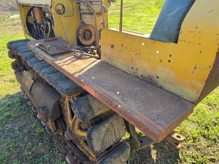 caterpillar-d2-image-36