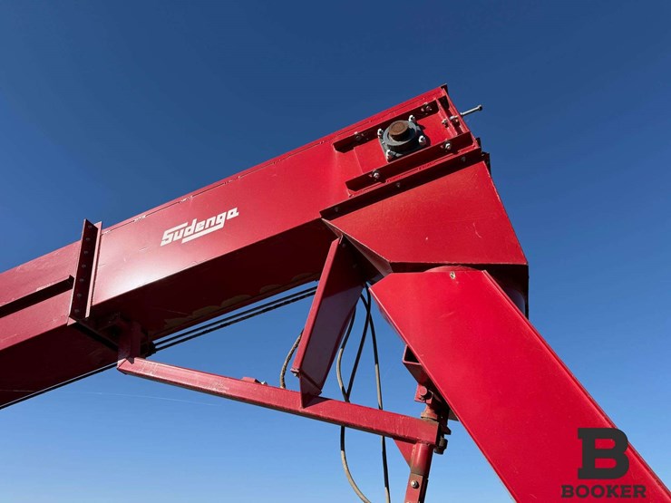 2022-sudenga-super-scoop-auger-image-31
