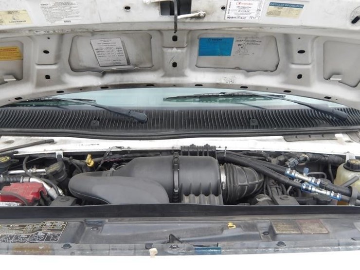 2016-ford-e450-image-10
