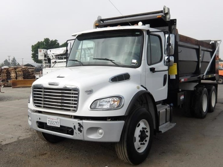2019-freightliner-m2-dump-truck-image-1