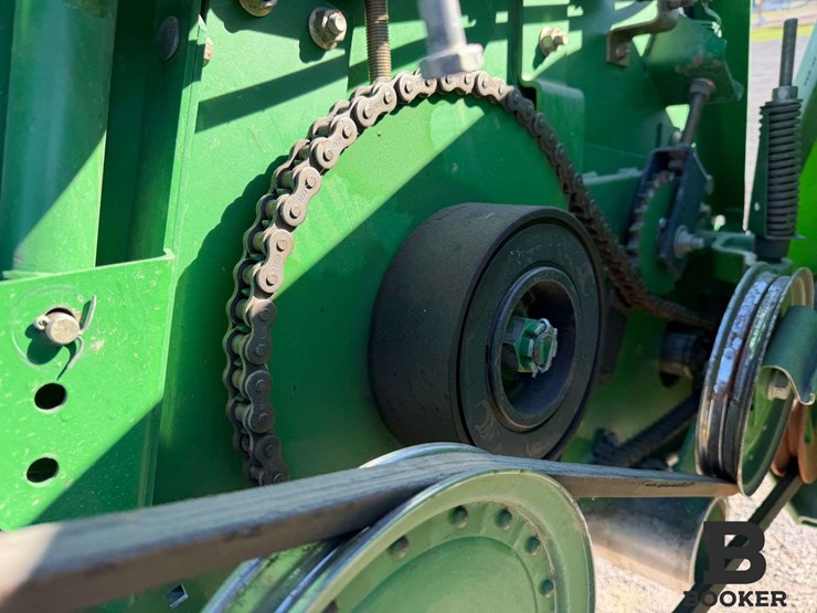 2009-john-deere-630r-platform-header-image-13