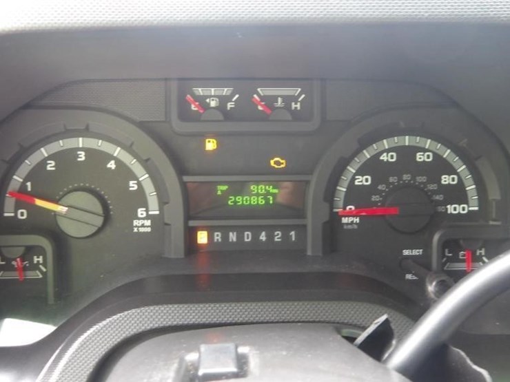 2017-ford-e450-image-20