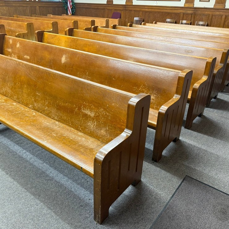 #46845 • Lot of (5) Wooden Pews INV#46845