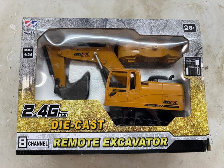 excavator-toy-image-2