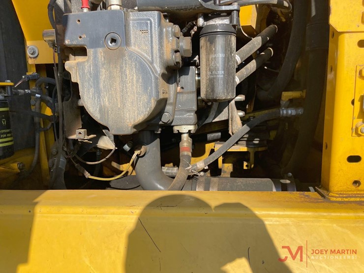 2014-komatsu-pc240-lc-10-image-15