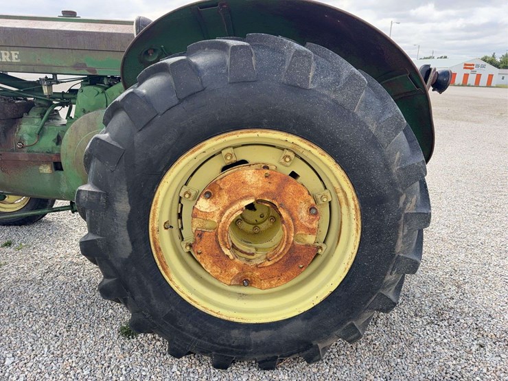 1954-john-deere-60-image-45