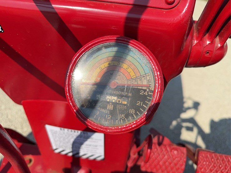 farmall-400-diesel-image-32