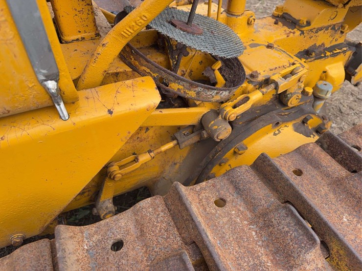 caterpillar-2-ton-image-44