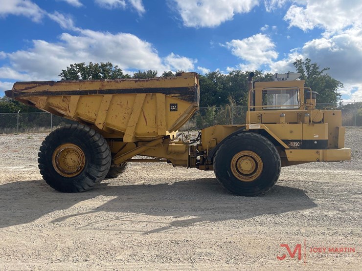 caterpillar-d35c-image-2