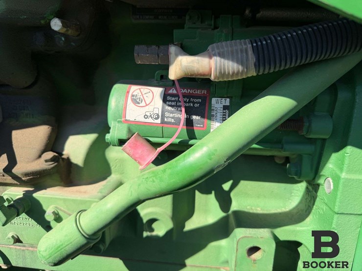 2011-john-deere-8360r-tractor-image-96