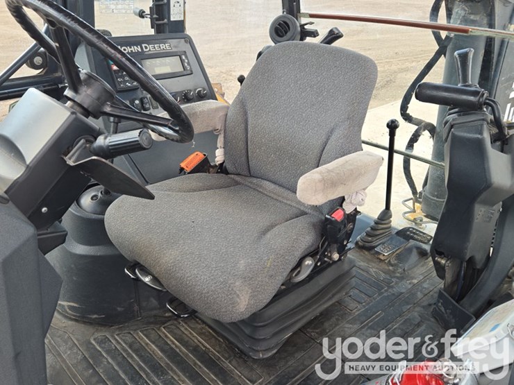 2015-deere-310sk-image-54