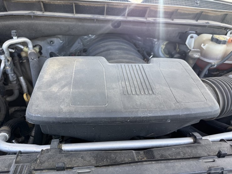 2021-chevrolet-tahoe-image-50