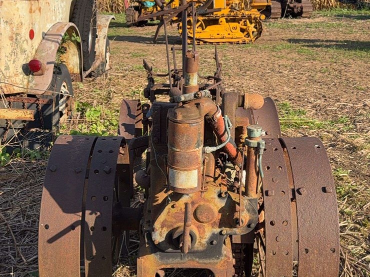 centaur-tractor-image-7