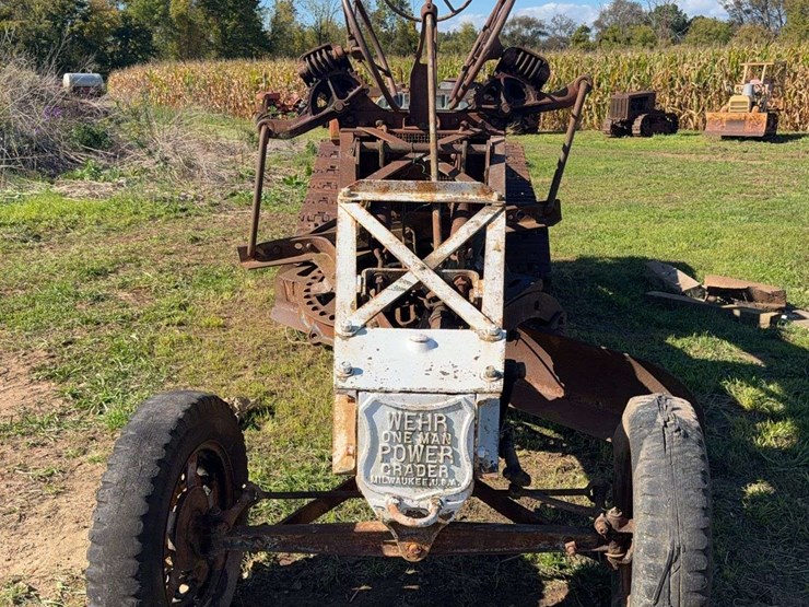 fordson-trackson-road-grader-image-8