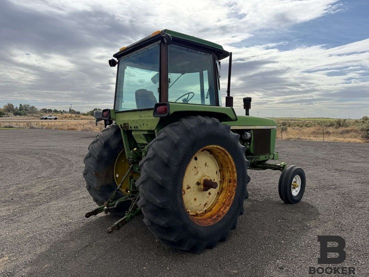 1976-john-deere-4230-tractor-image-6