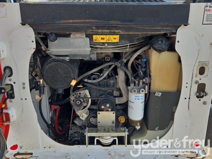 2021-bobcat-t66-image-33