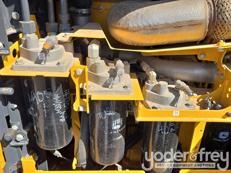 2020-deere-770gp-image-66