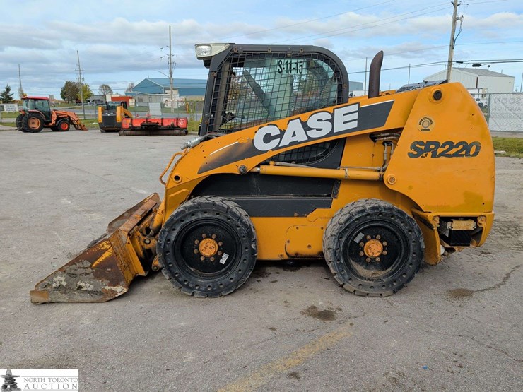 2011-case-sr200-image-8