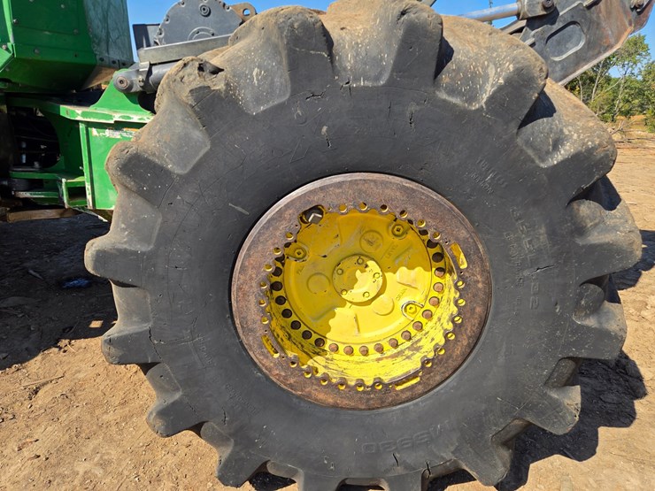 2020-john-deere-2020-image-109