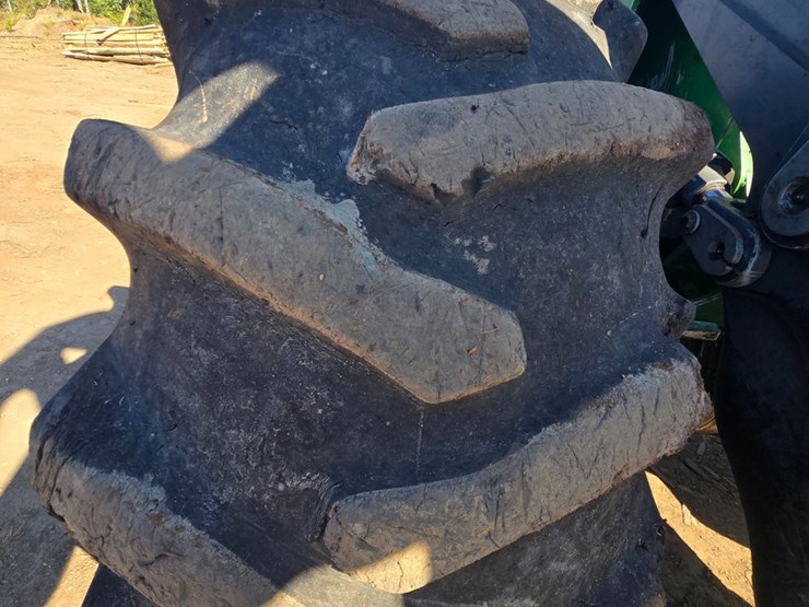 2019-john-deere-6-image-116