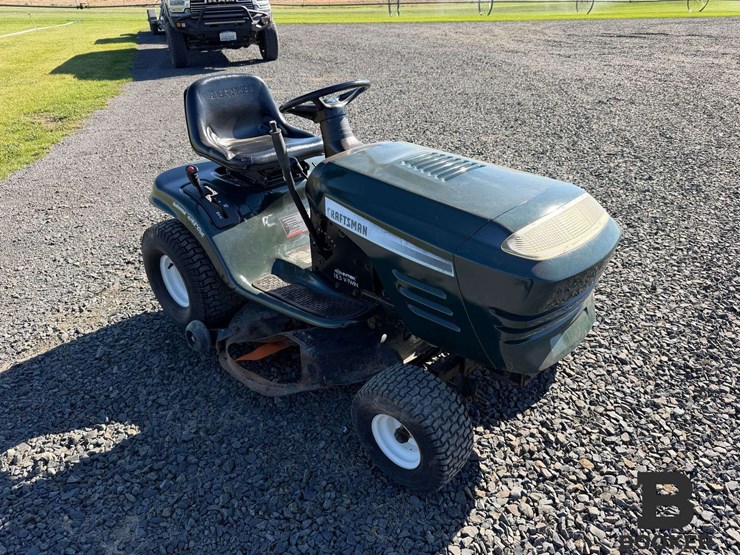 craftsman-riding-lawn-mower-image-5