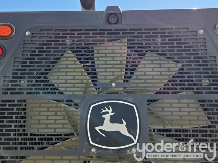 2020-deere-770gp-image-68