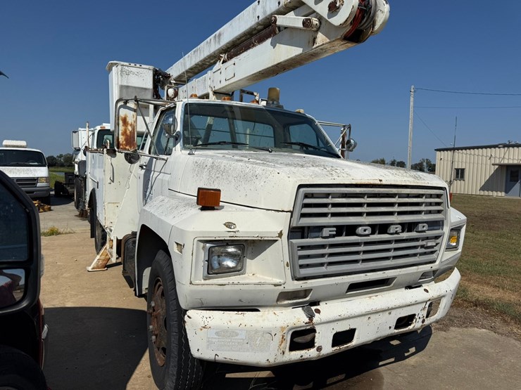 #54866-•-1984-ford-f-600-36'-single-cab-s/a-bucket-truck-1fdnk64n7eva14542-inv#54866-image-2
