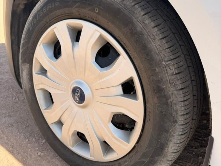 2020-ford-transit-connect-image-15