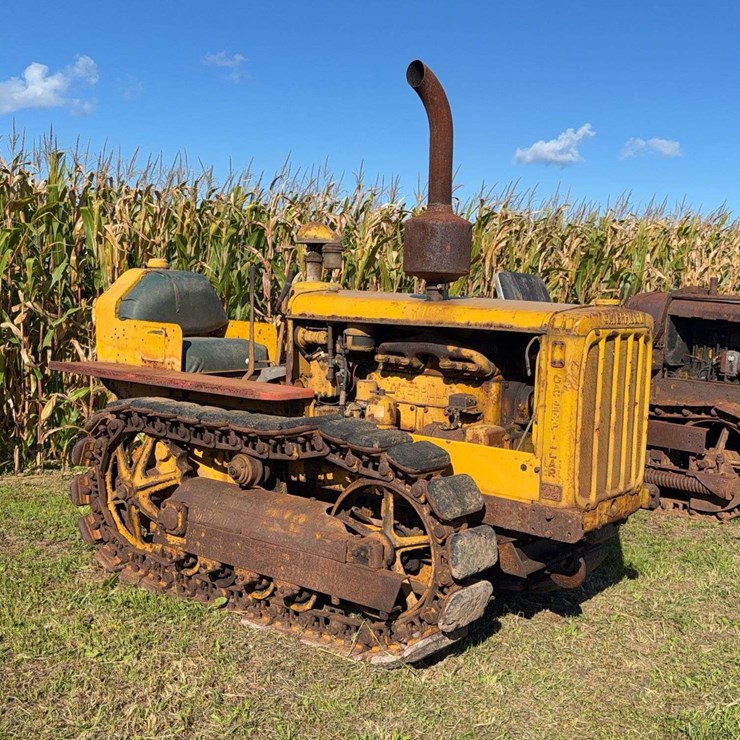 Caterpillar D2
