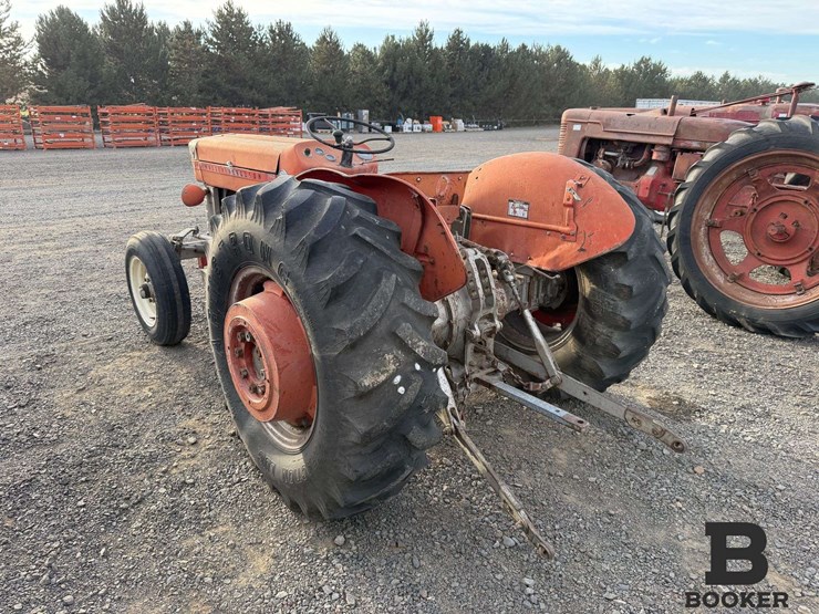 1972-massey-ferguson-135-tractor---non-running-image-2
