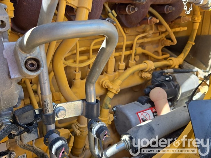 2022-deere-310sl-image-43