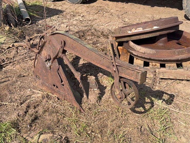 horse-drawn-roll-over-plow-image-1