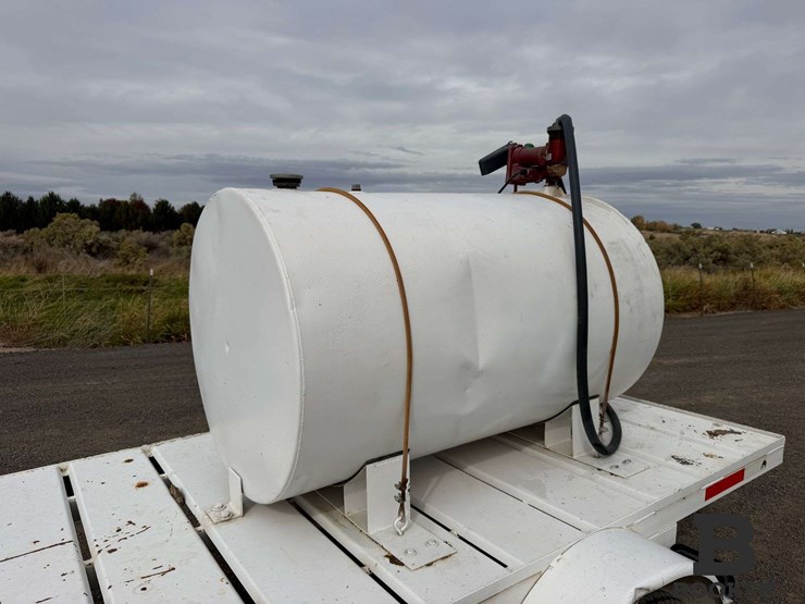 custom-built-300-gallon-fuel-trailer-image-10