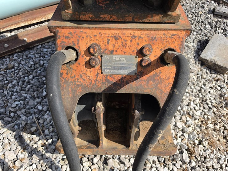 #26678-•-npk-excavator-tamper-image-10
