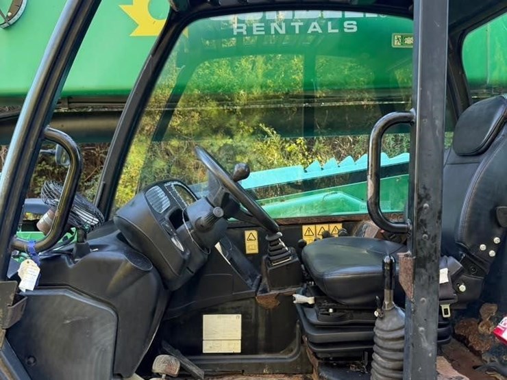 2016-jcb-510-56-image-14