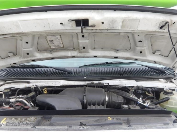 2017-ford-e450-image-10