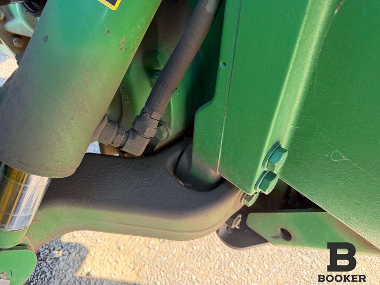 2011-john-deere-8360r-tractor-image-76