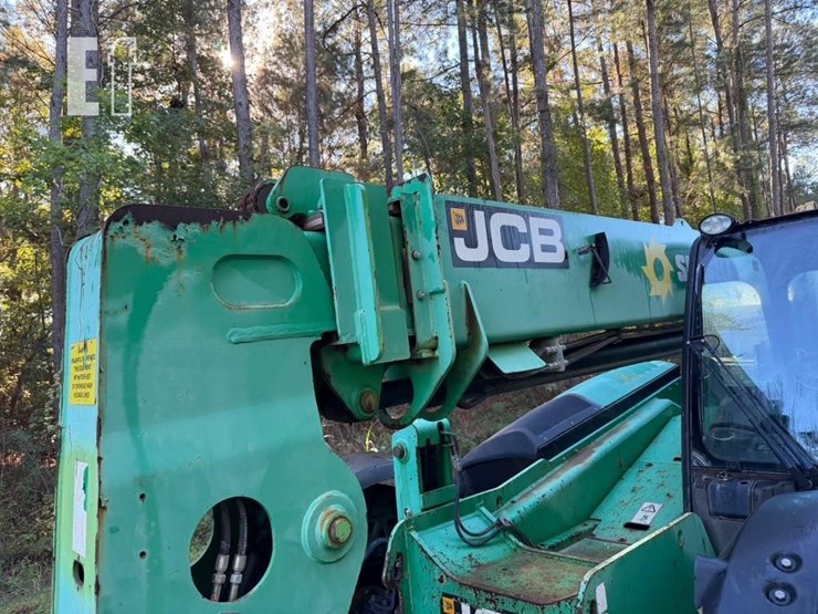 2018-jcb-509-42-image-32