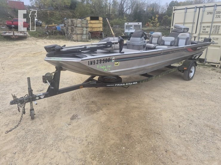 bass-tracker-pro-team-18-jet-image-1